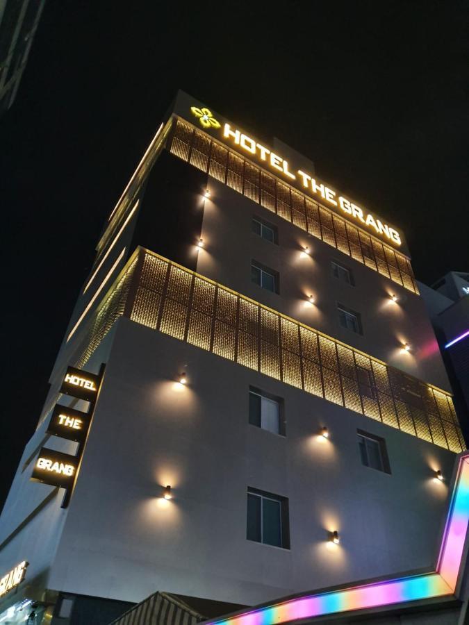 Hotel The Grang Gwangan Пусан Екстериор снимка